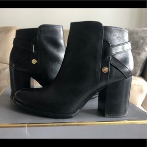 Louise E.g. Cie - Zanara Leather Booties